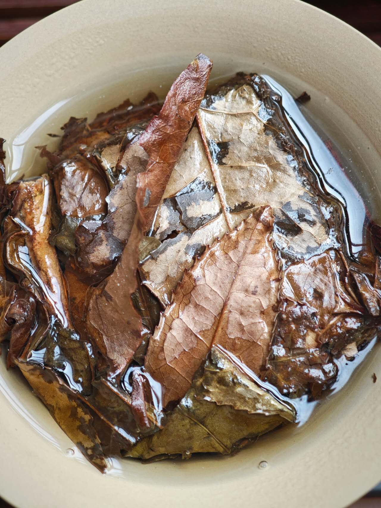 桐木关老树白 2018 Tongmuguan Laocong Baicha, Fujian, 10 Pieces (6g per piece) in a Package - 6leaves 357