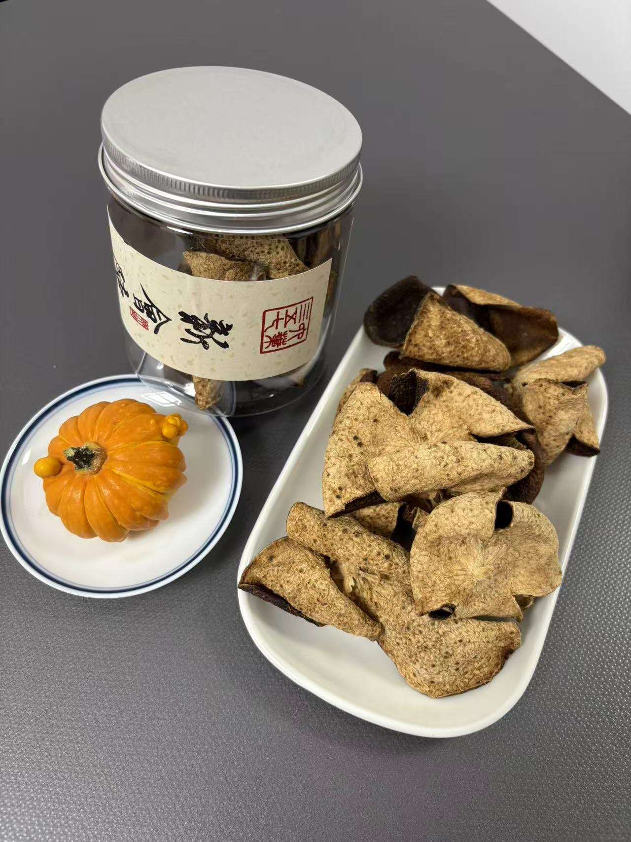 新会大红袍 陈皮 2018 Xinhui "Big Red Robe" mandarin peel, 30g can - 6leaves 357
