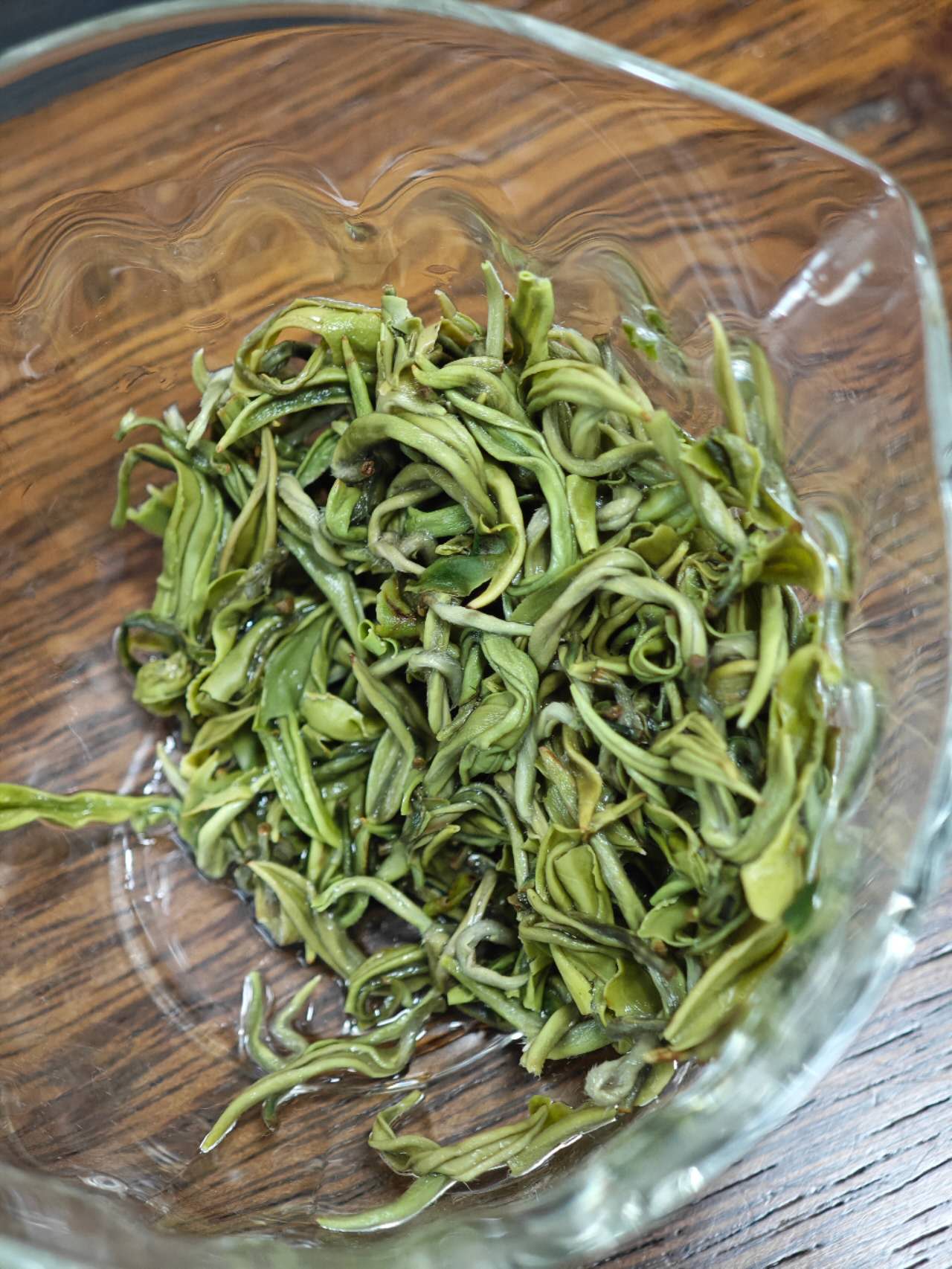 洞庭碧螺春 2025 Mingqian green tea Dong Ting Bi Luo Chun 100g Package - 6leaves 357