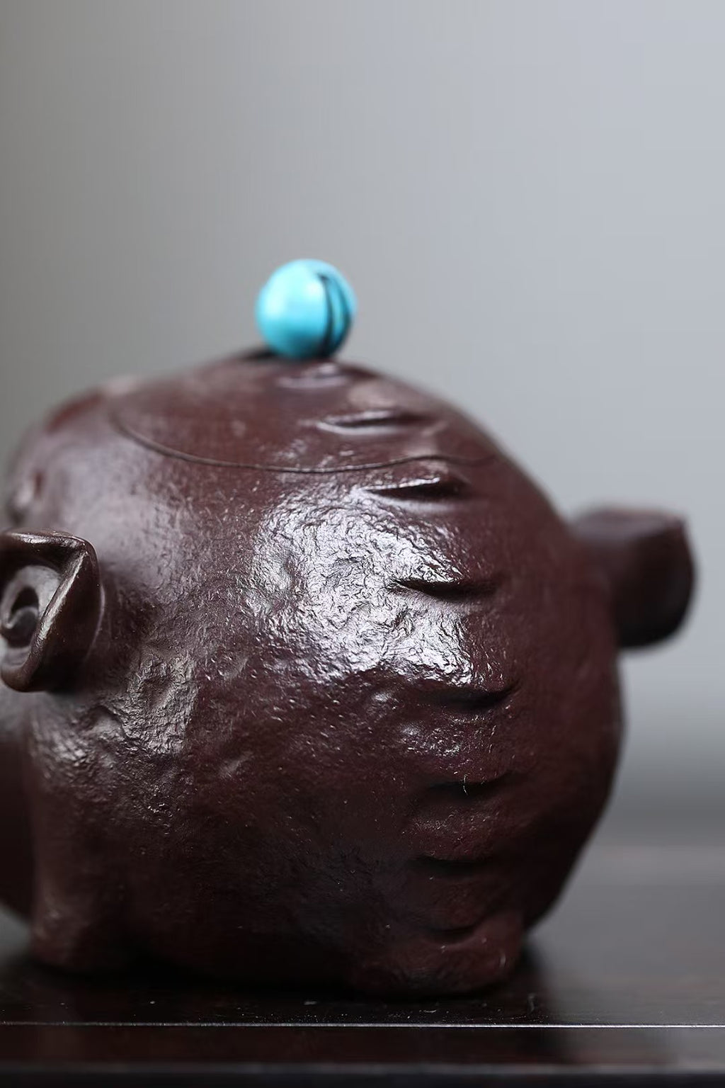 鲍玉华老紫泥全手工大师宝瓶壶 Fully handcrafted "Golden Toad Brings Blessings" Yixing Teapot – Made from Rare Aged Purple Clay -Lao Zini by Bao Yuhua，130ml