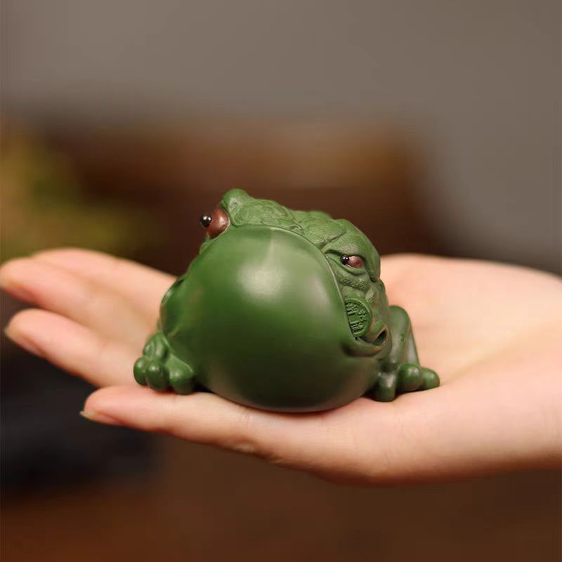 梅志峰全手工金蟾蜍 Yixing Purple Clay Handmade "Fortune Toad-Lucky Tea Companion-Mr. Like a Boss" by Master Meizhifeng