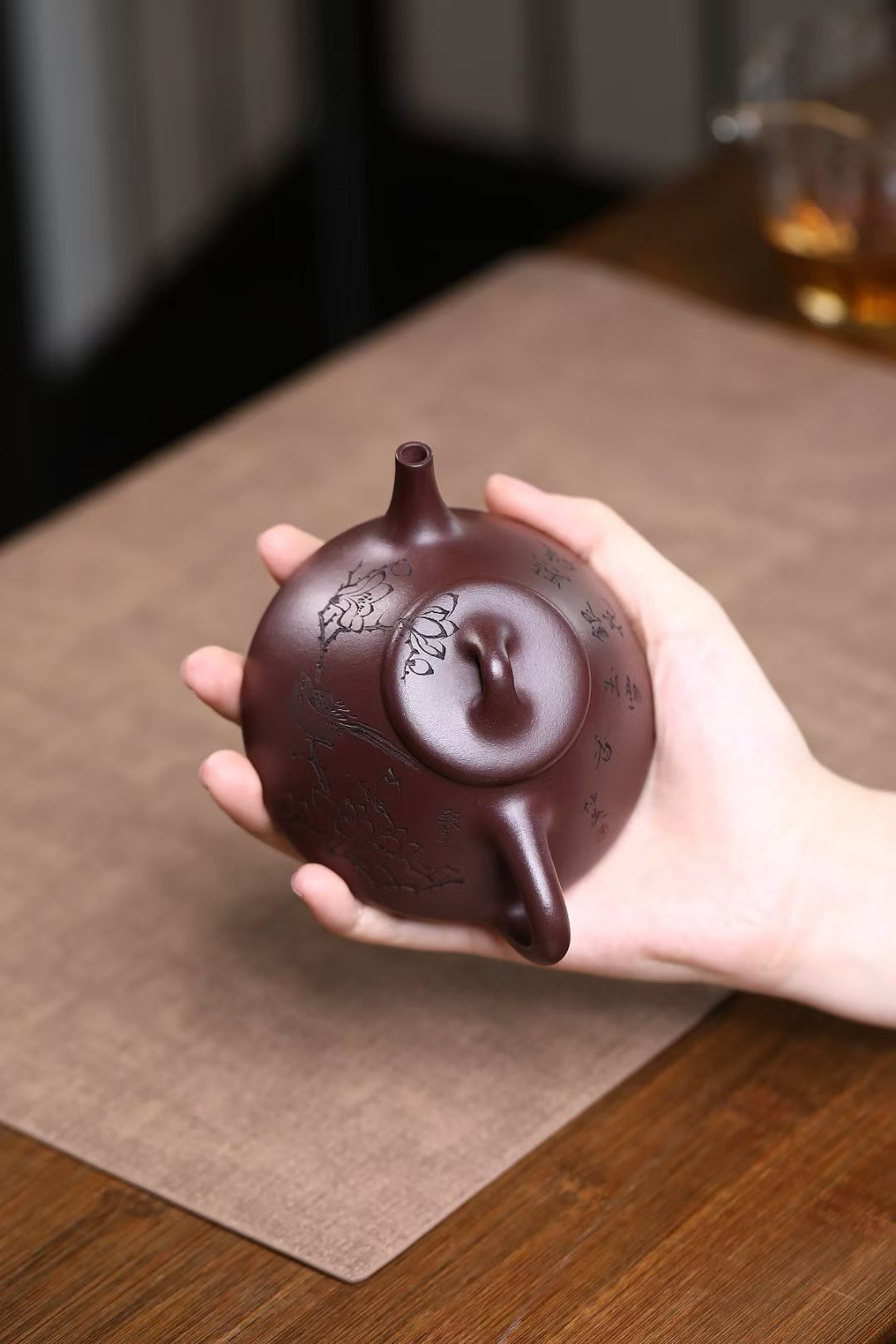 全手工大师壶 鲍玉华 紫袍玉砂 子冶石瓢 Fully handcrafted Yixing Pot by Baoyuhua "Ziye Shi Piao-Ziye Stone Ladle", 200ml