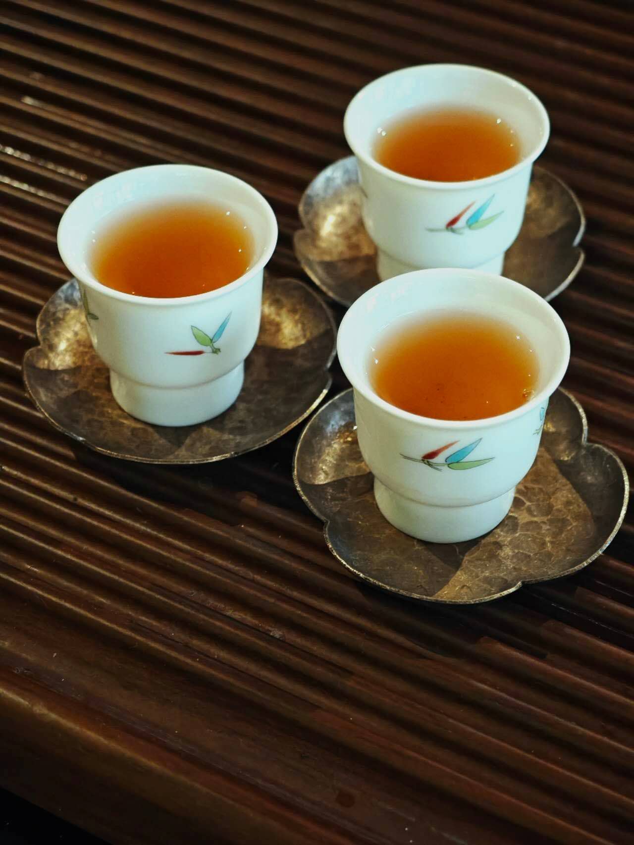 高山单枞鸭屎香 Fenghuang Dancong 2025 spring "Ya Shi Xiang - Duck Shit", 100g Package - 6leaves 357
