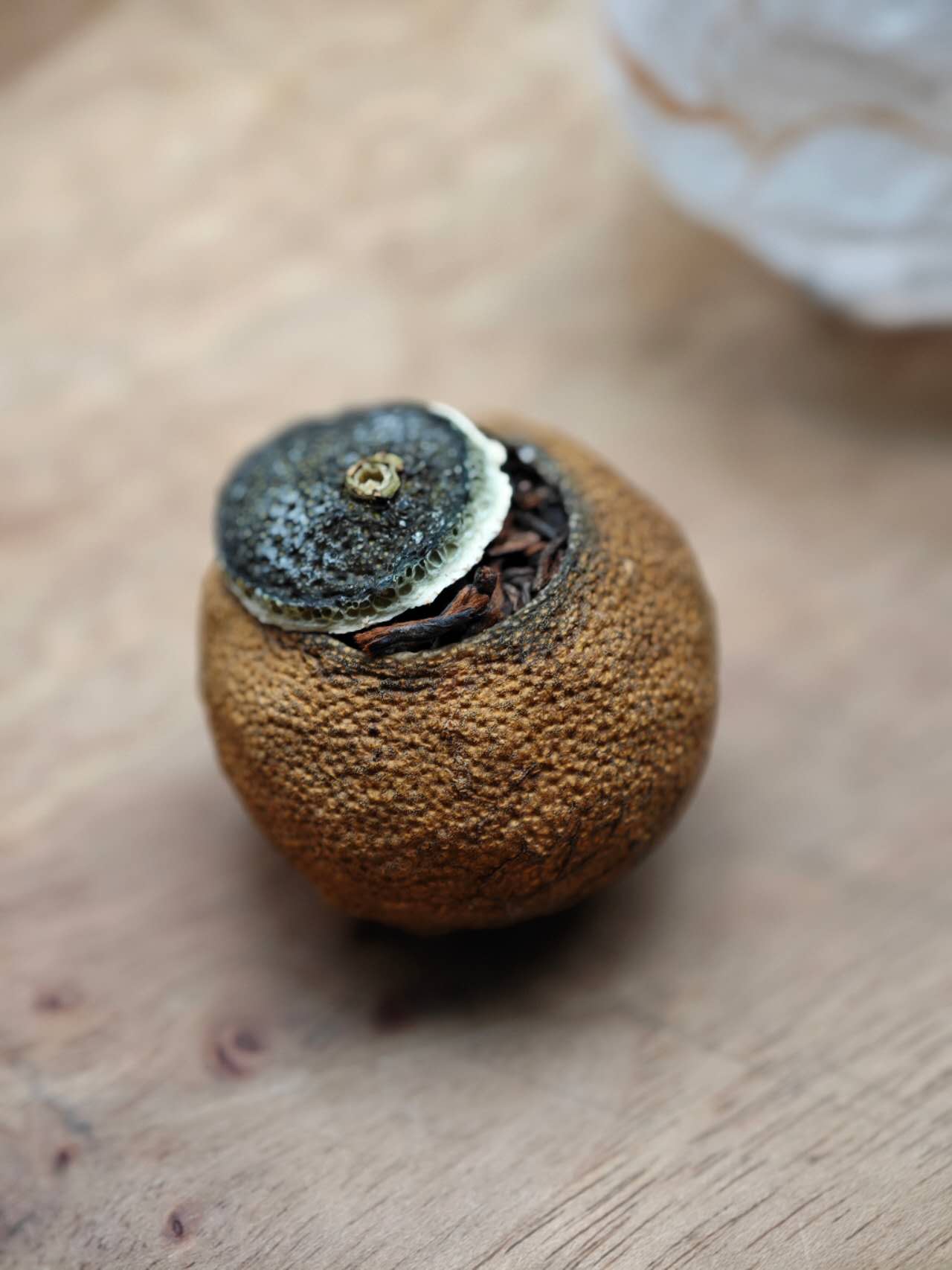 小请柑 Mandarin - Ripened Pu'erh Tea, approx.15g each, 10 Pieces in a Package - 6leaves 357